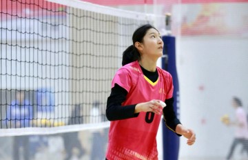 开云体育指数-施佳仪该改接应吗？江苏女排高个二传，坚守还是转型成难题|中国女排|龚翔宇|球队|替补|球迷_新浪体育_新浪新闻