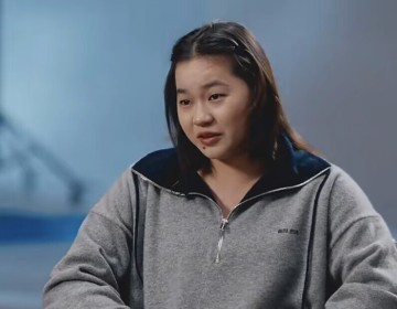 全红婵小学二年级就去练跳水！不满家乡变化：到处是油烟味 真想逃离|立定跳远|小吃摊|奥运冠军|弟弟妹妹|教练_新浪体育_新浪新闻