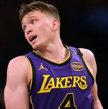 开云体育-美记：湖人正在兜售克内克特，但其他球队对此几乎没有兴趣